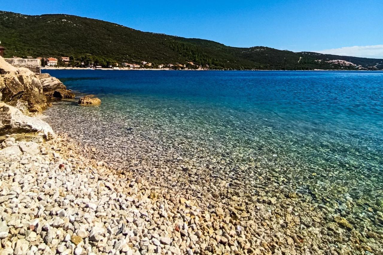 Apartments By The Sea Martinscica, Cres - 14334 Kültér fotó