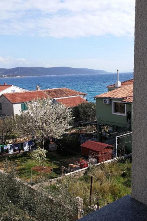 Apartments By The Sea Martinscica, Cres - 14334 Kültér fotó